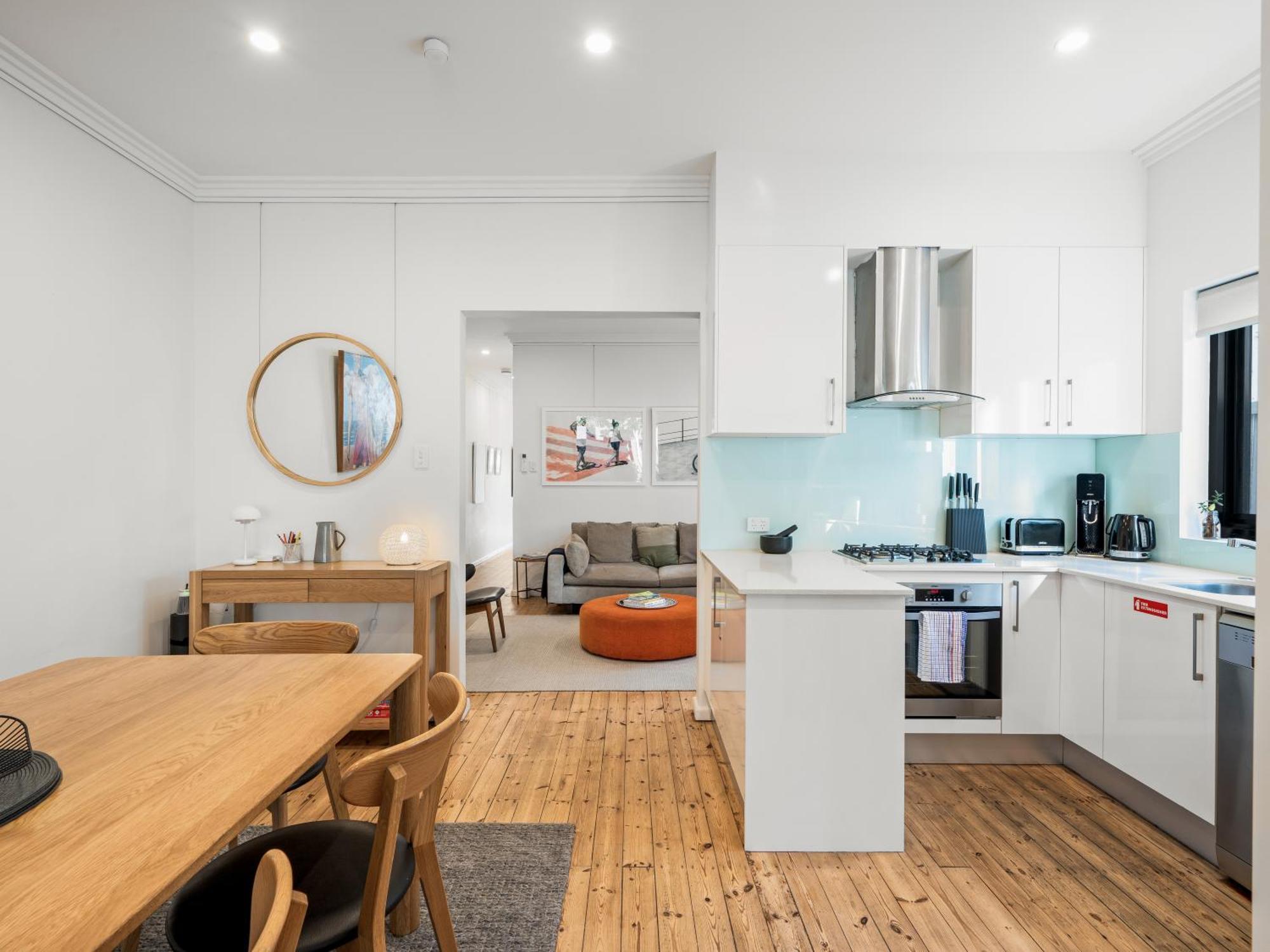 The Mitchell Bondi Apartment Сидни Екстериор снимка